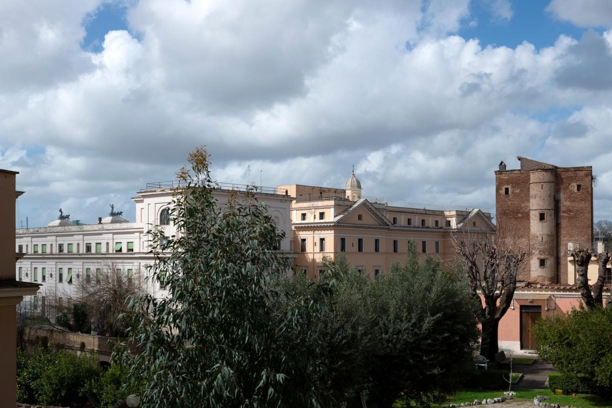 Colosseo Flats And Penthouse روما المظهر الخارجي الصورة